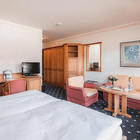 Отель Schuele's Wellnessresort & Adults Only