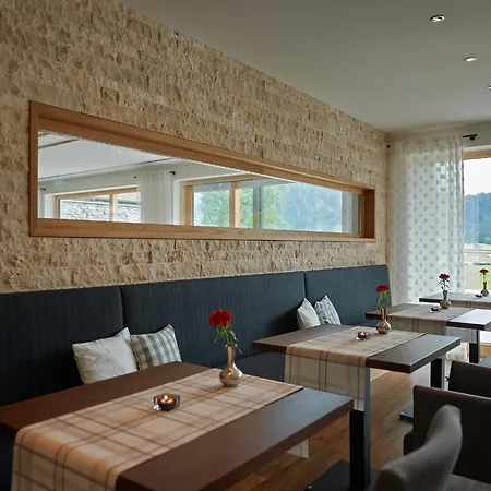 Schuele's Wellnessresort & Adults Only فندق 4*