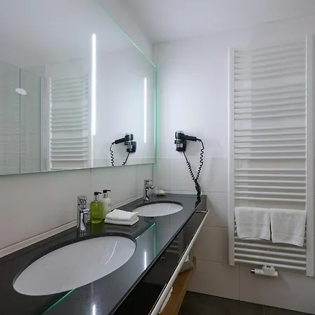 Schuele's Wellnessresort & Adults Only Оберстдорф