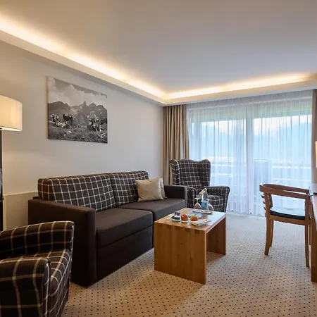 Schuele's Wellnessresort & Adults Only 호텔