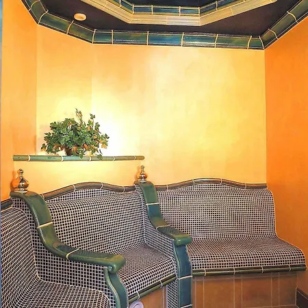 Schuele's Wellnessresort & Adults Only فندق 4*